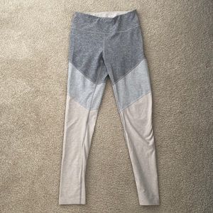 Outdoor voices tri color legging